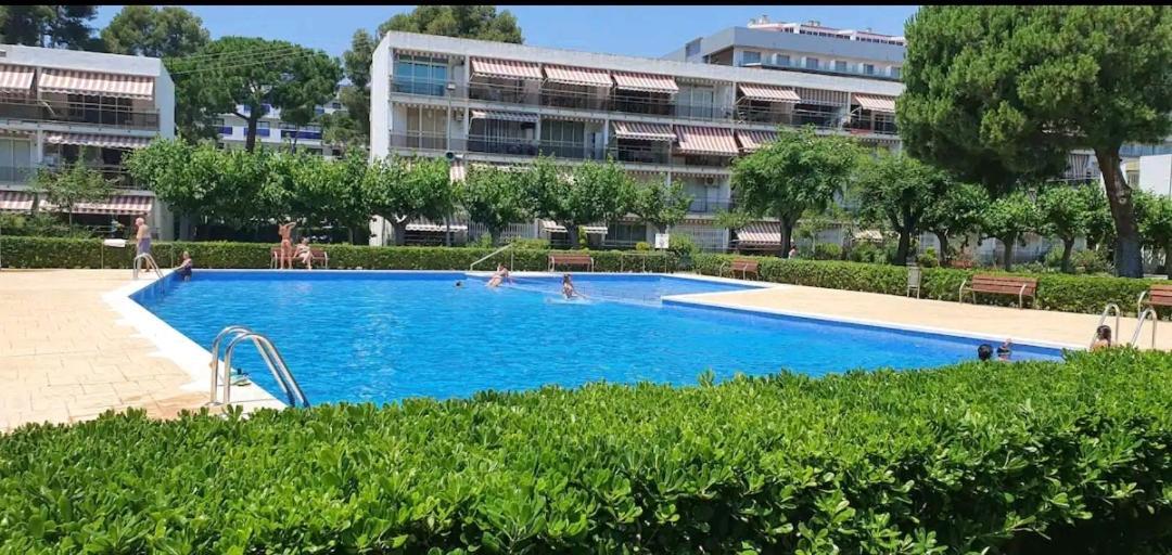 סאלו Apartamento Pitarra Cerca De Portaventura מראה חיצוני תמונה